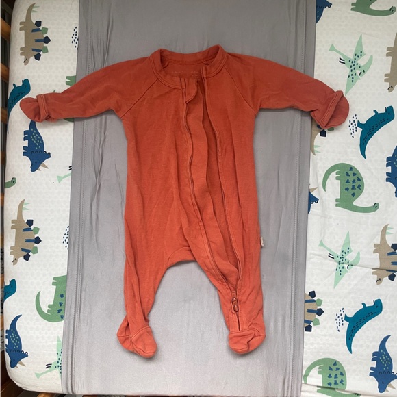 Goumikids Double Zip Footie Pajamas, 0-3 months - Picture 3 of 5